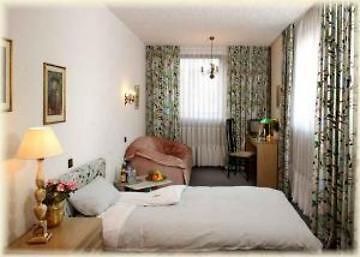 Tiptop Hotel Am Schoenen Brunnen Нюрнберг Екстериор снимка