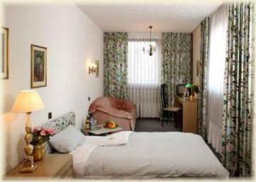 Tiptop Hotel Am Schoenen Brunnen Нюрнберг Екстериор снимка